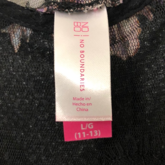 No Boundaries Camisole Blouse - Picture 3 of 3